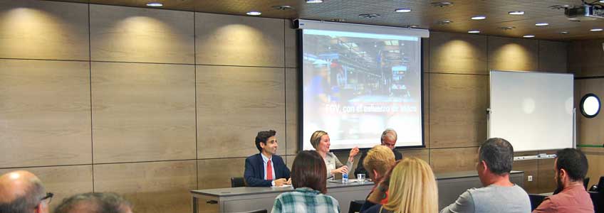 Reunión de la Consellera Mª José Salvador con el Comite de Empresa de FGV