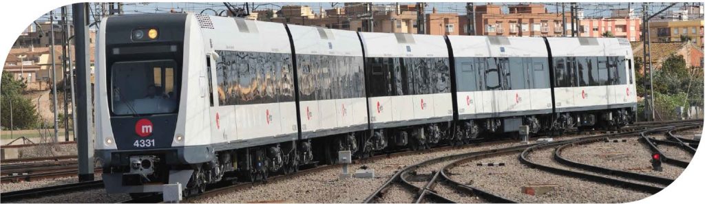 Foto portada del primer capítulo. Tren en marcha (Unidad 4331)