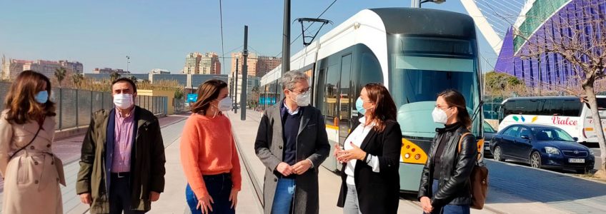 Primer recorrido en pruebas tranvía L10