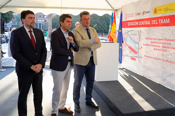 Inicio oficial de las obras  de la Estación Central
